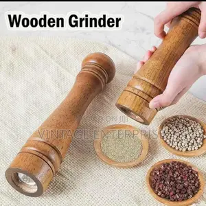 *Solid Wood Pepper /Spice Grinder**
