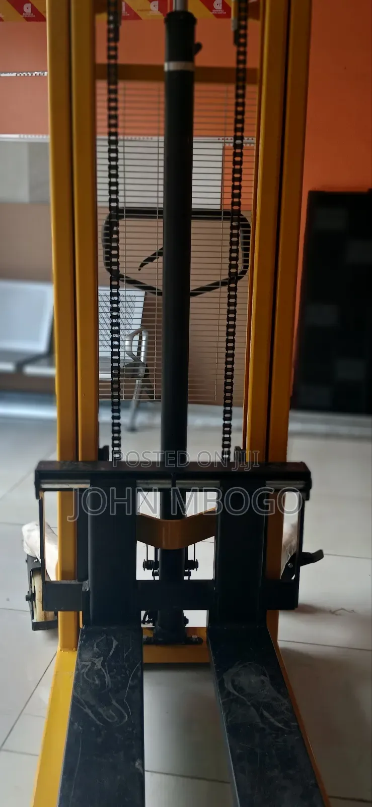 Manual Stacking Machine 2tonne