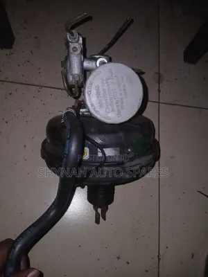 Suzuki Escudo Old Model Brake Booster Plus Master Cylinder