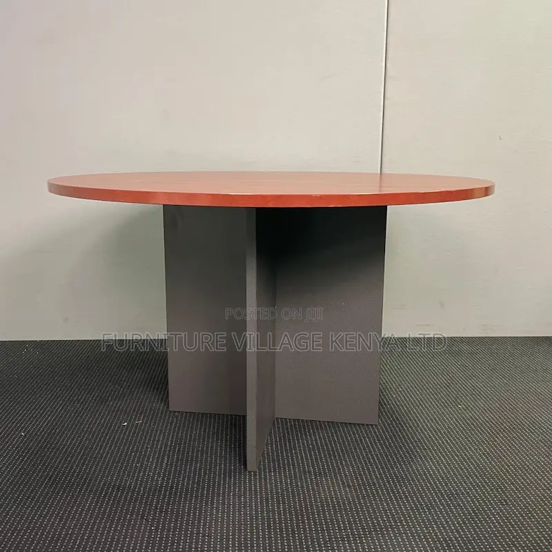 Round Table – 1200mm in Diameter