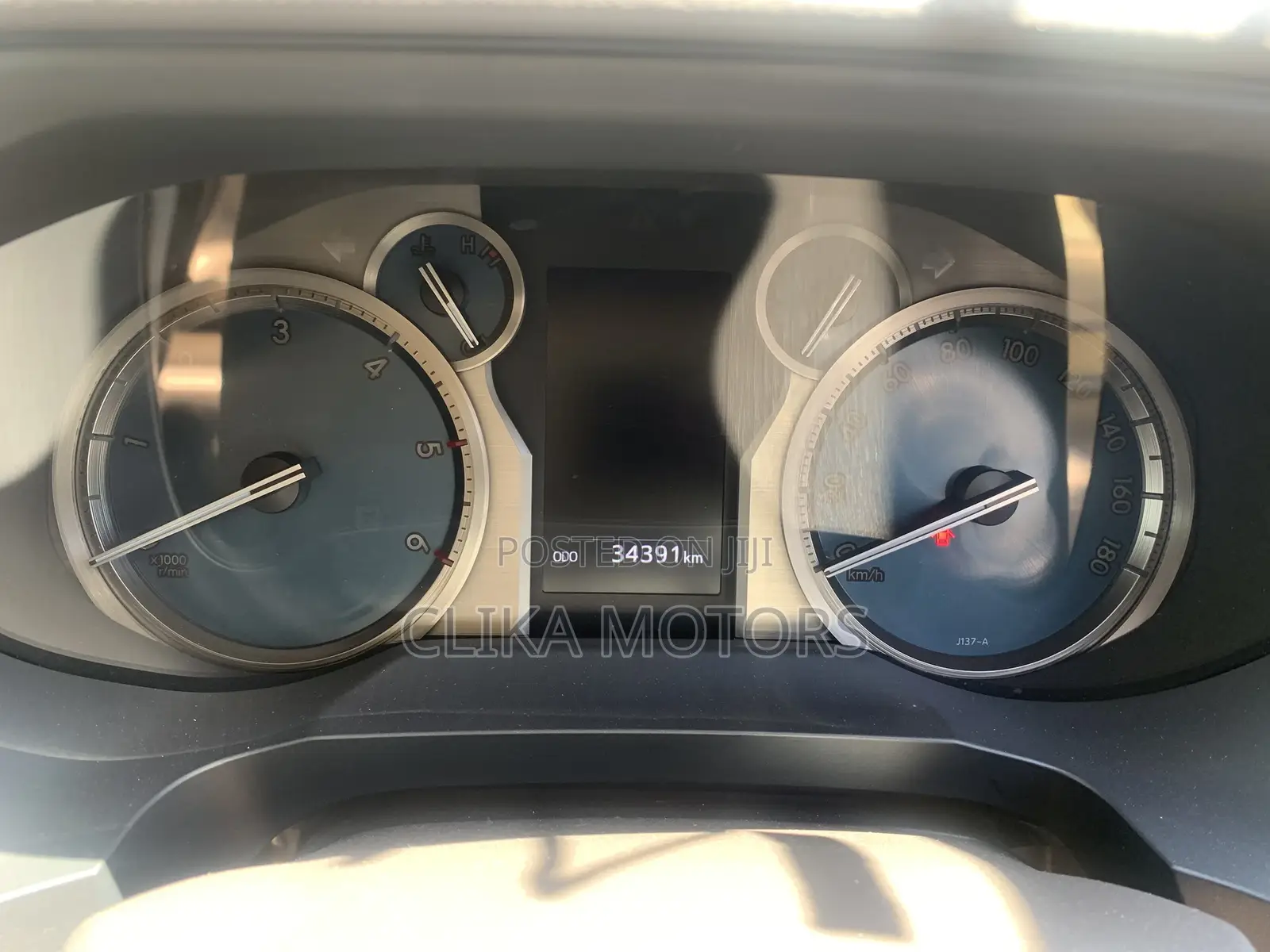 Toyota Land Cruiser Prado 2.8 2017 Off white