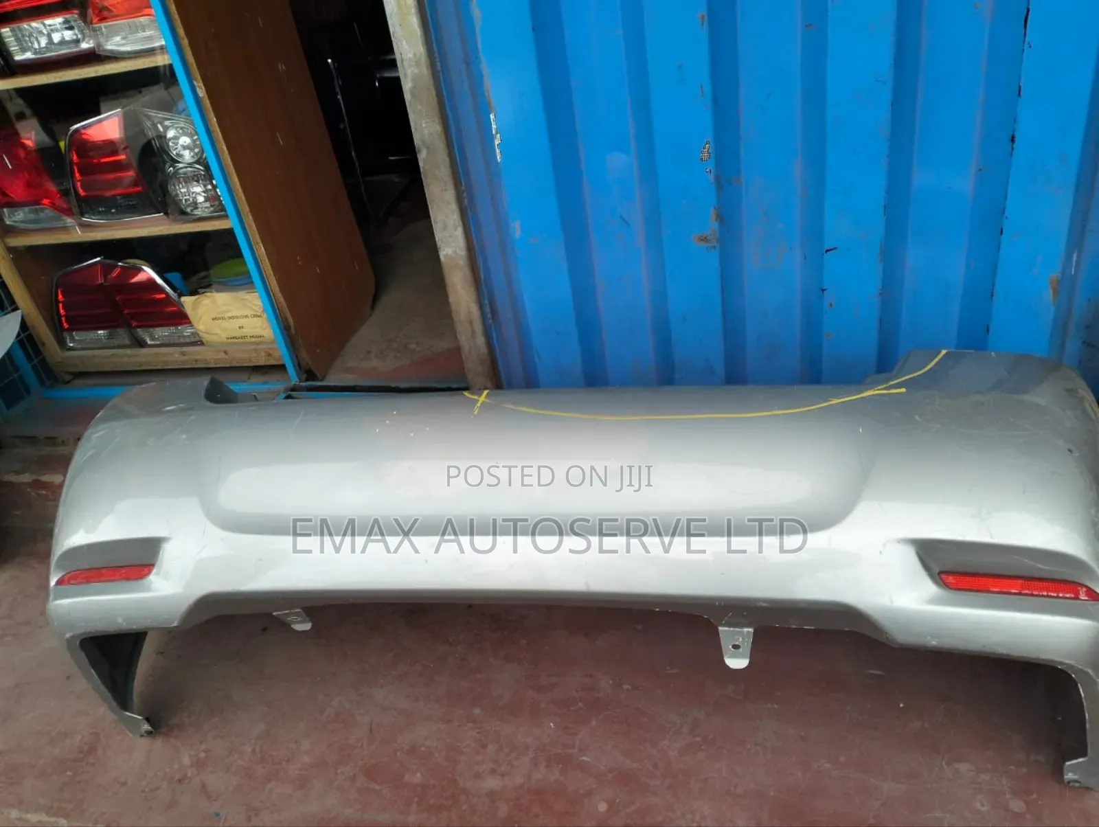 Rear Bumper Axio 161