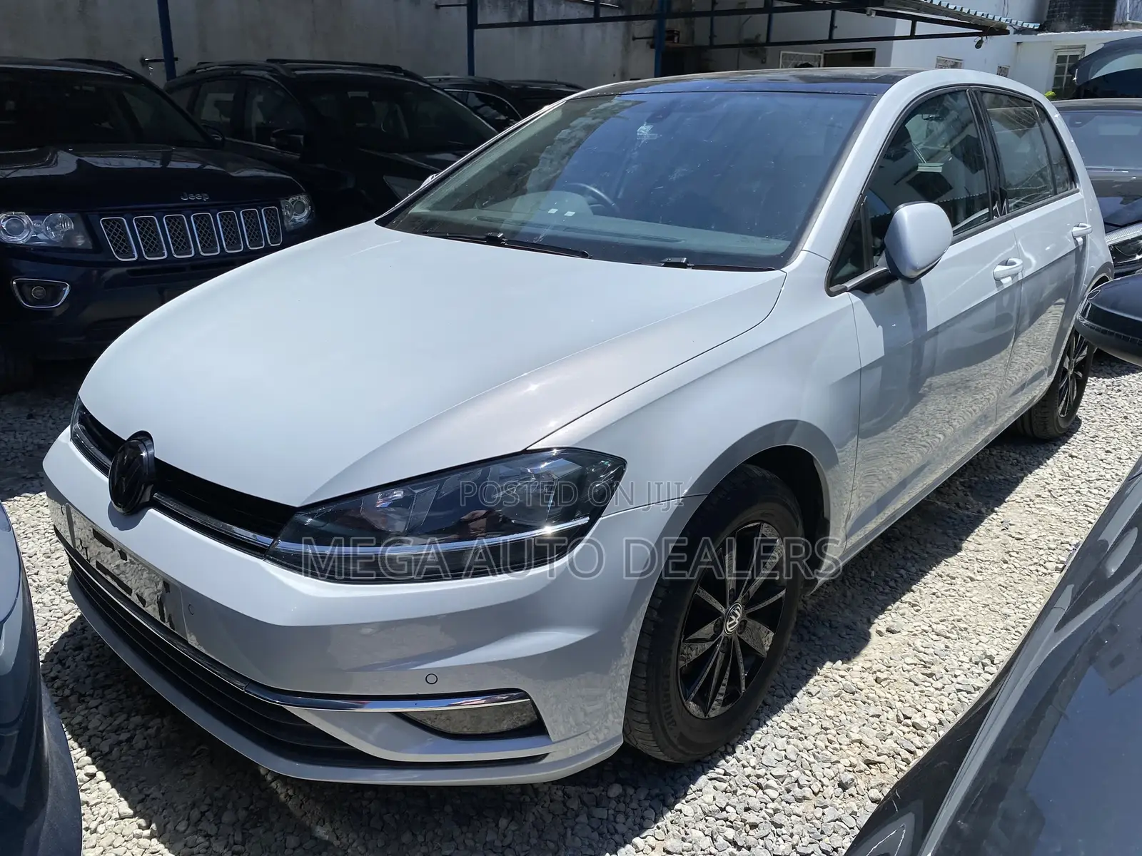 Volkswagen Golf 2018 White