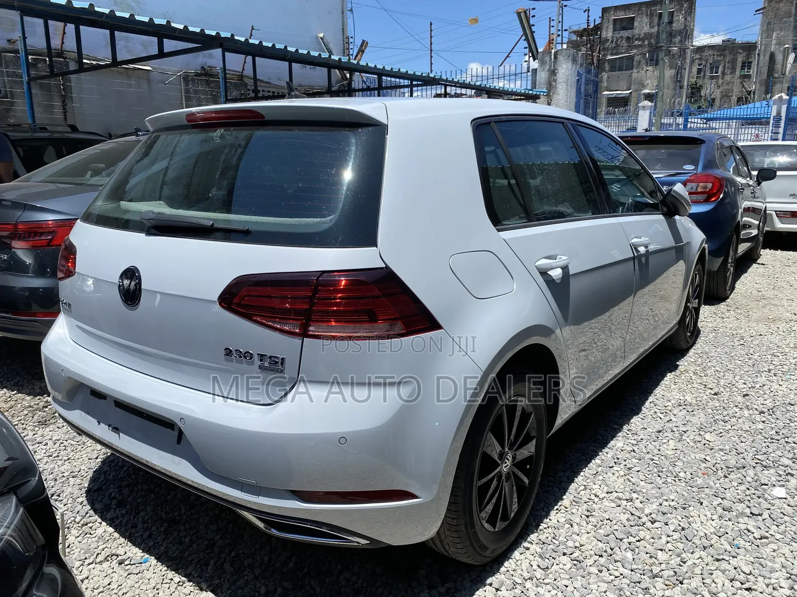 Volkswagen Golf 2018 White