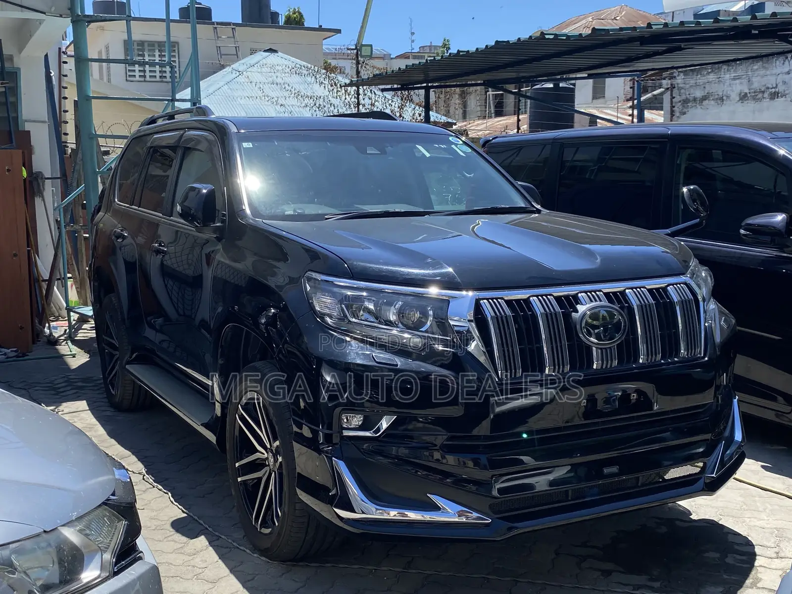 Toyota Land Cruiser Prado 2018 Black