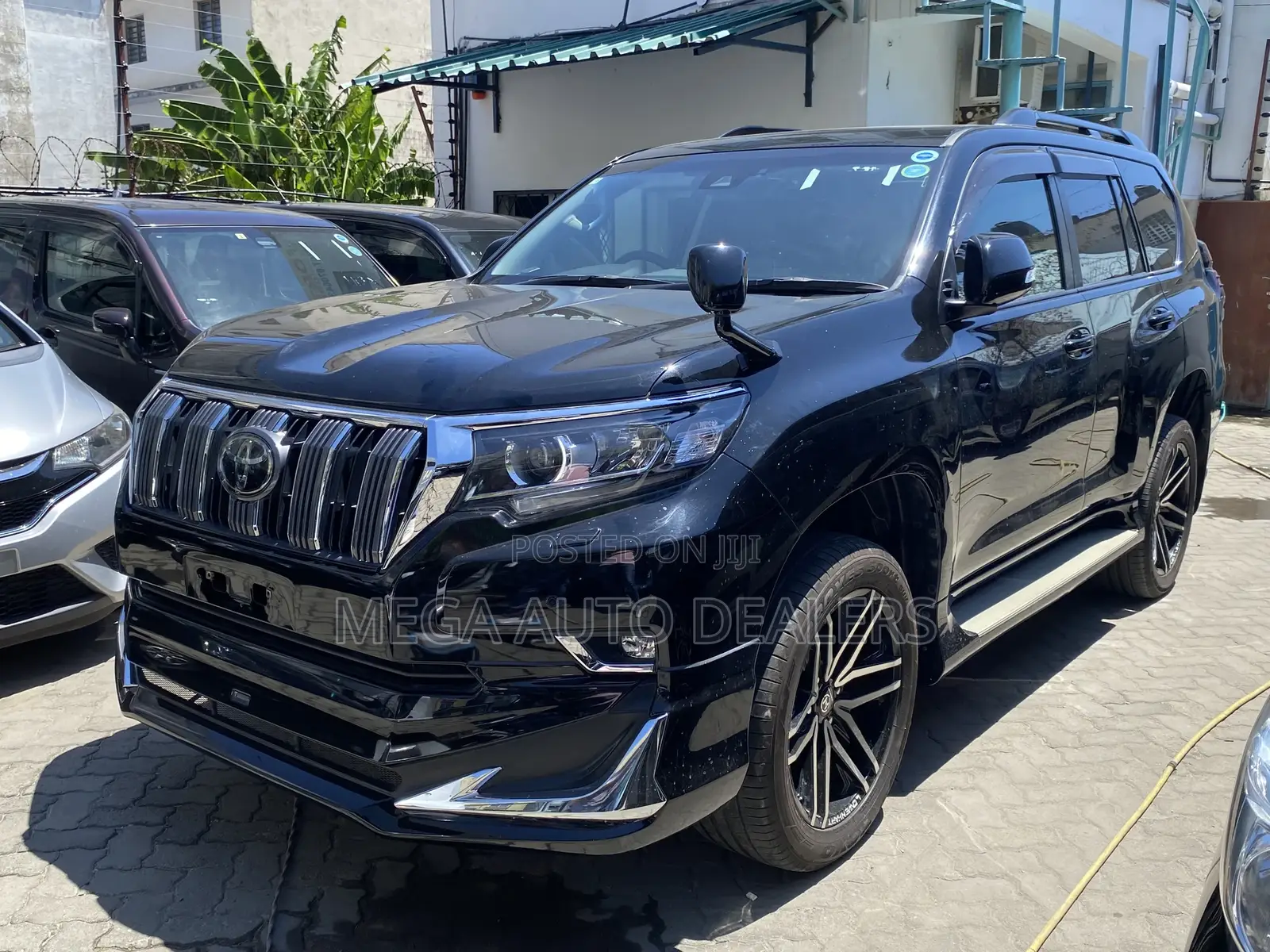 Toyota Land Cruiser Prado 2018 Black