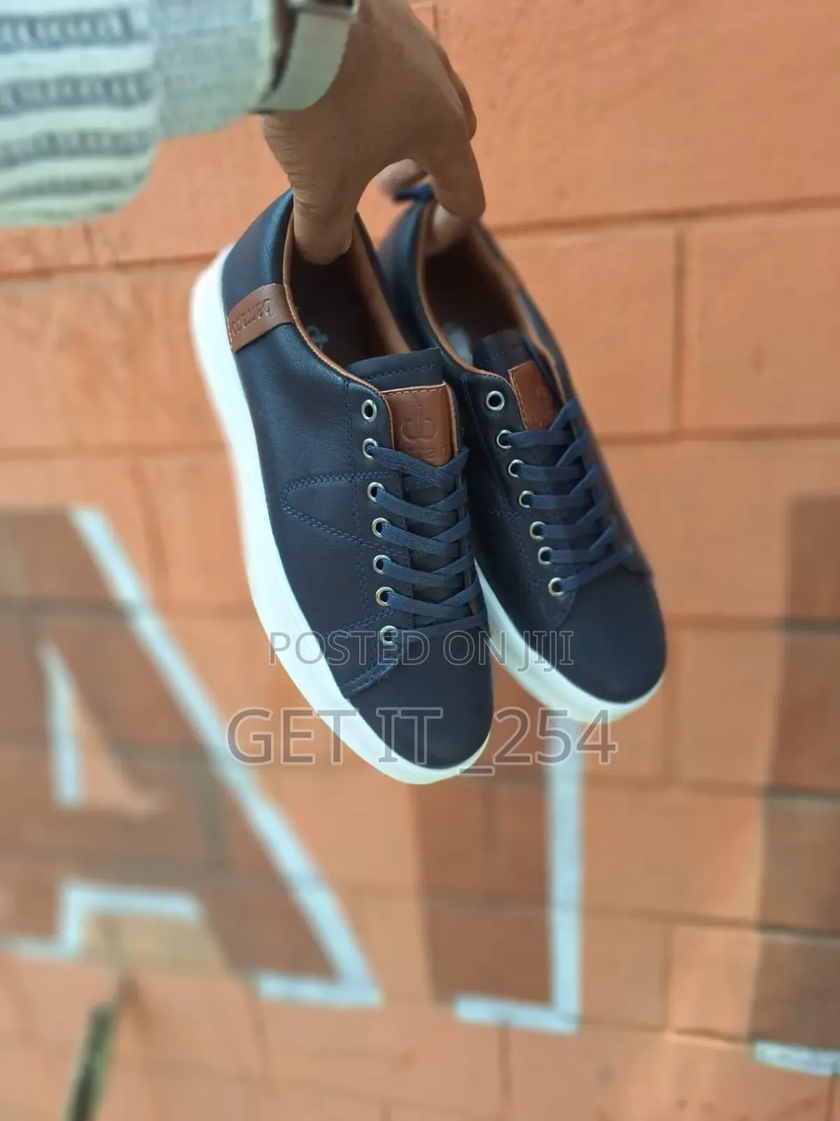 Barracco Casual 
Navy and Grey