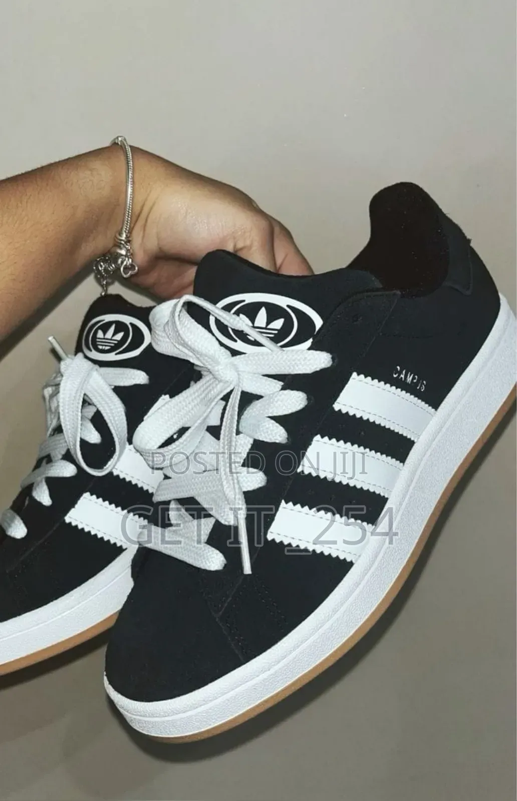 Campus Restocked 
Size 38-45