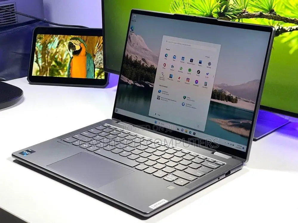 New Laptop Lenovo Yoga 700 16GB Intel Core I7 SSD 1T