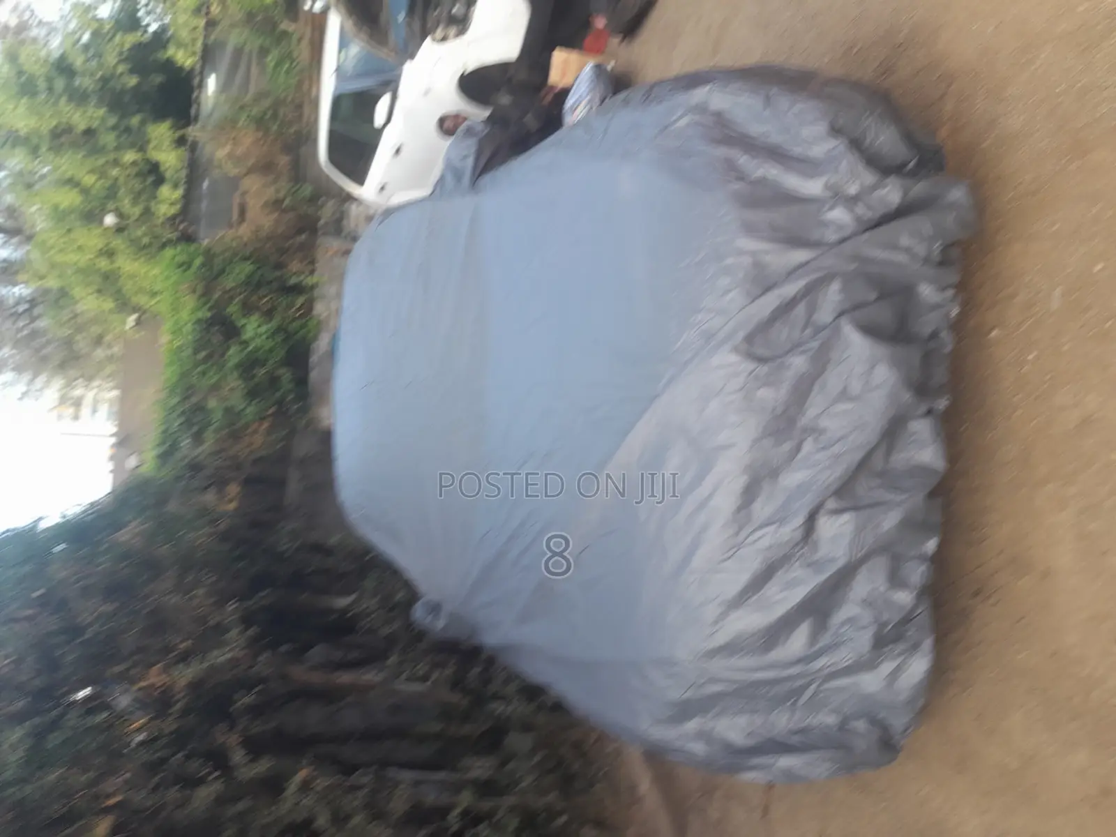 All-Weather Heavy-Duty Car Cover – Ultimate Vehicle Protecti
