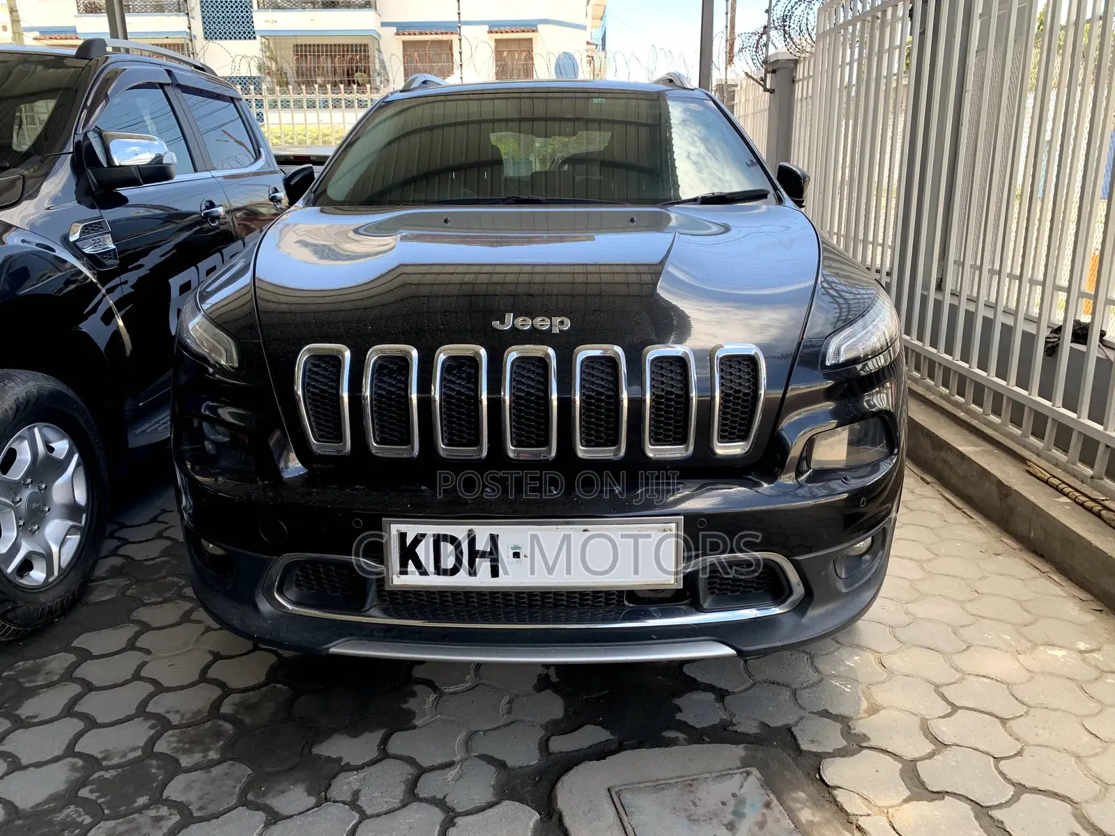 Jeep Cherokee 2015 Black