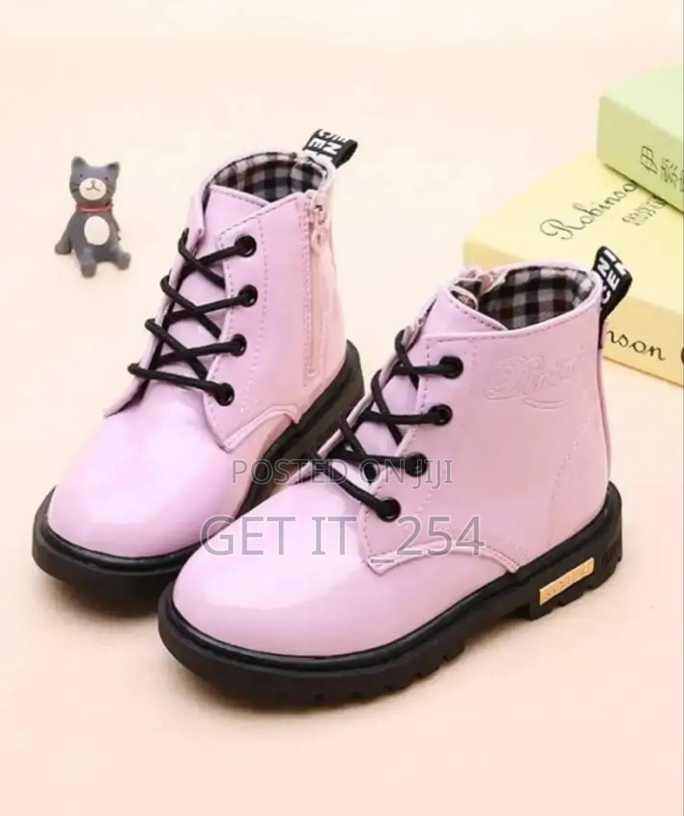 *Fancy Kids Highcut Sneakers*
Sizes: *32,35, 36, 37*