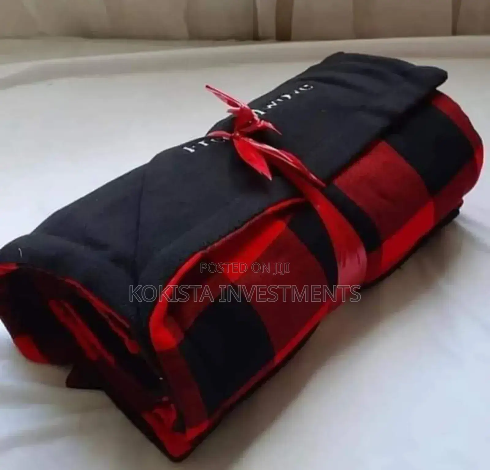 Red Themed Maasai Fleece Blanket