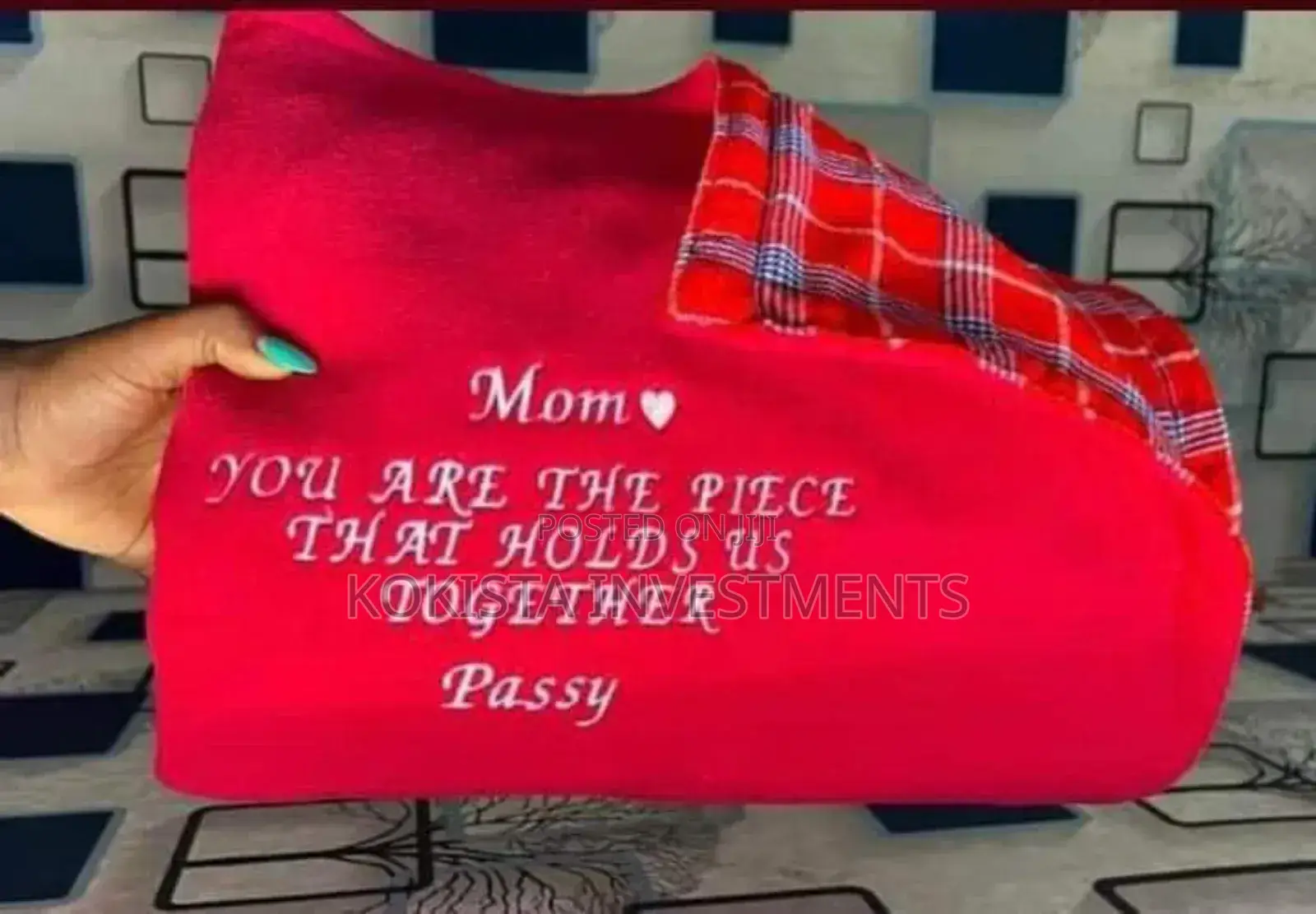 Red Themed Maasai Fleece Blanket