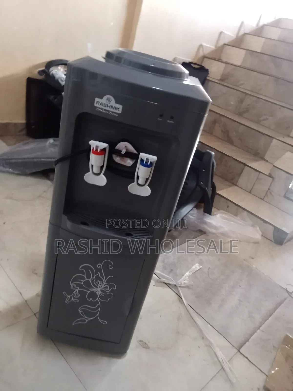 Water Dispenser Black