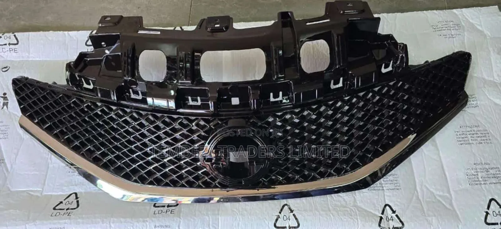 Front Grill Nissan Note 2014 Model