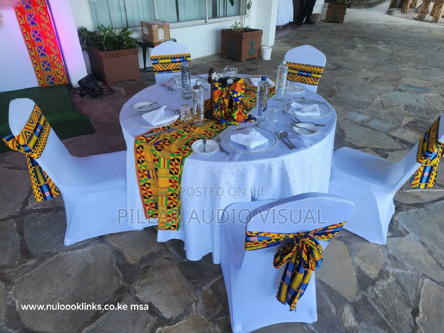 Round Tables Chairs/Seats,. Chairs/Seats Tables for Hire