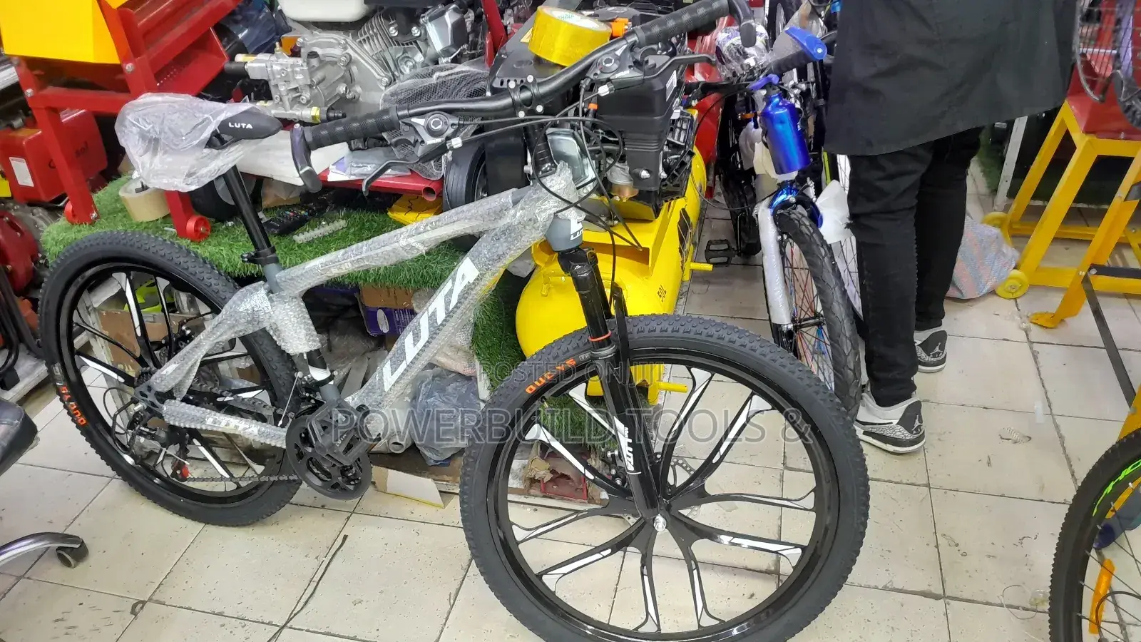 Luta Adult Bike Size 26
