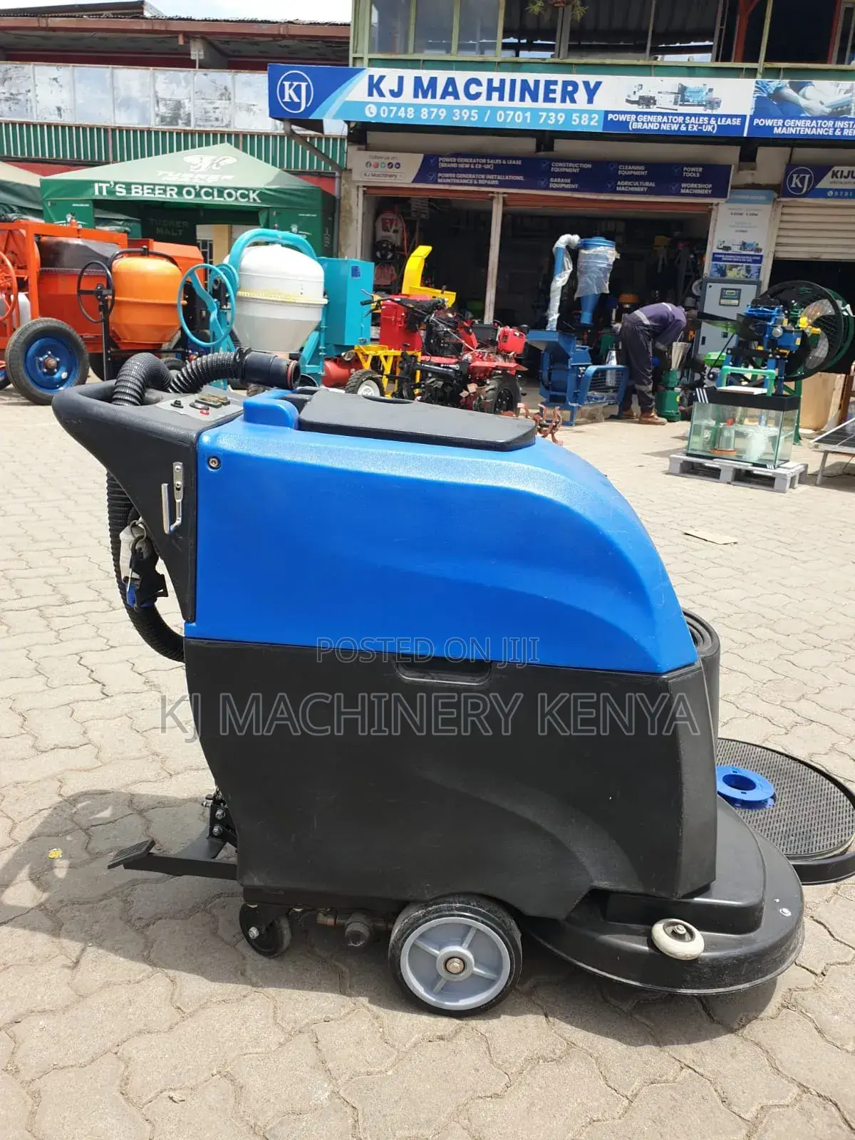 Commercial Floor Scrubber - 3 in 1 on OFFER! 
