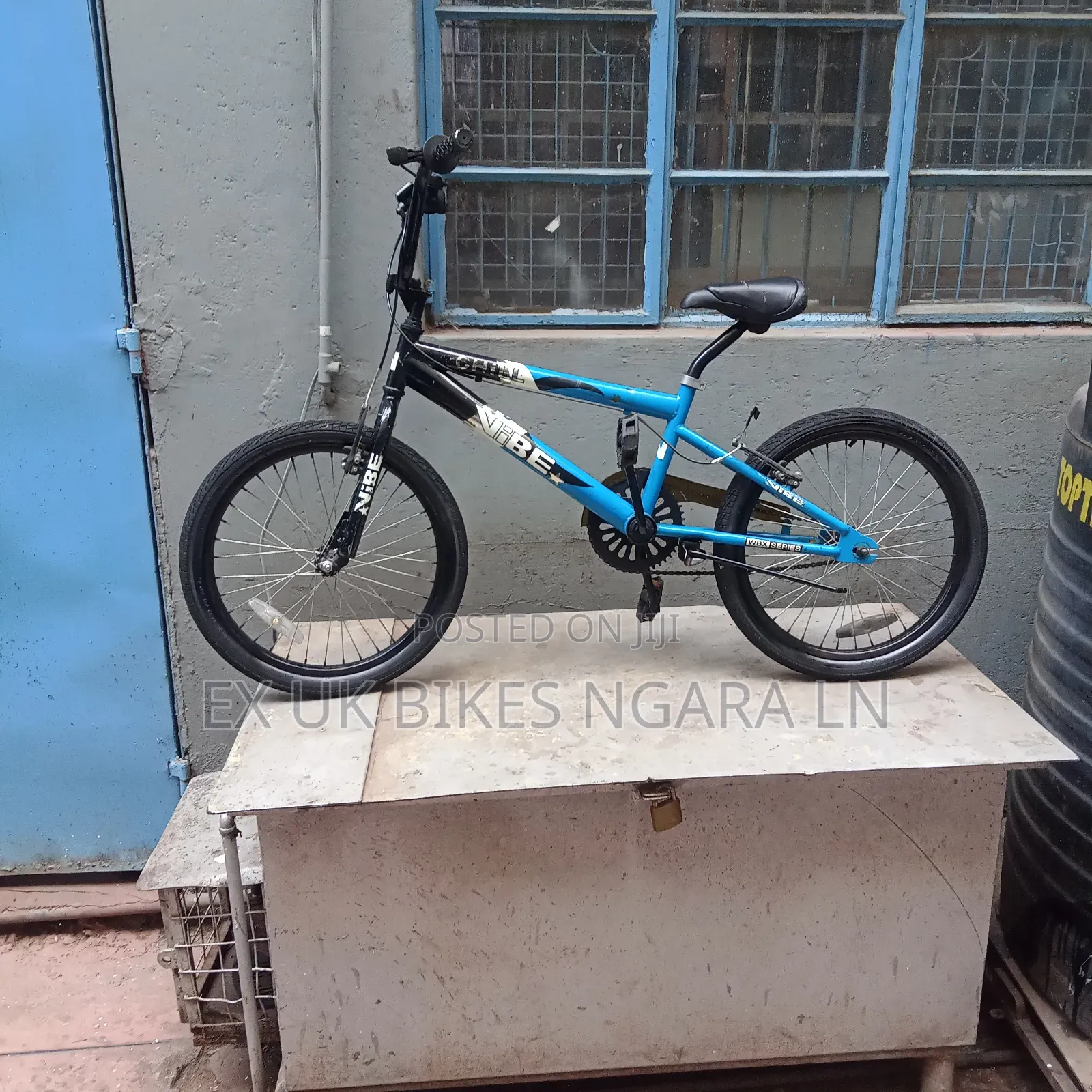 EX UK Size 20 Vibe BMX