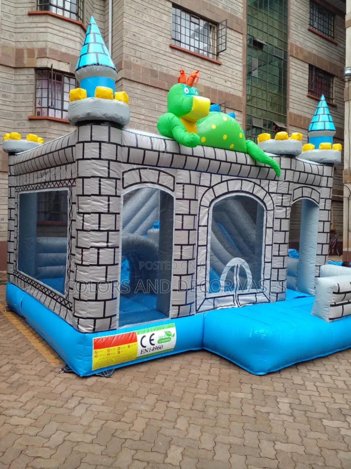 Home Party? Need a Bouncing Castle With a Guide?Call