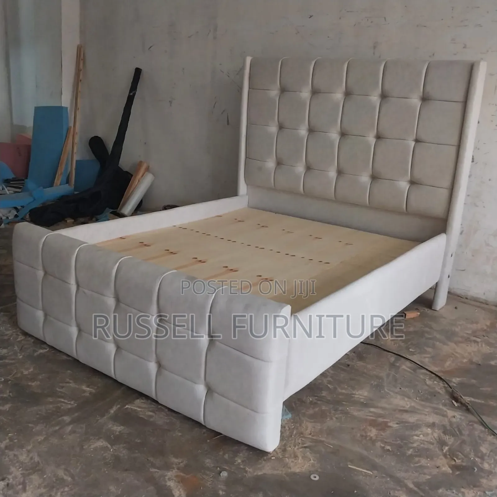 5 by 6 Chester Bed