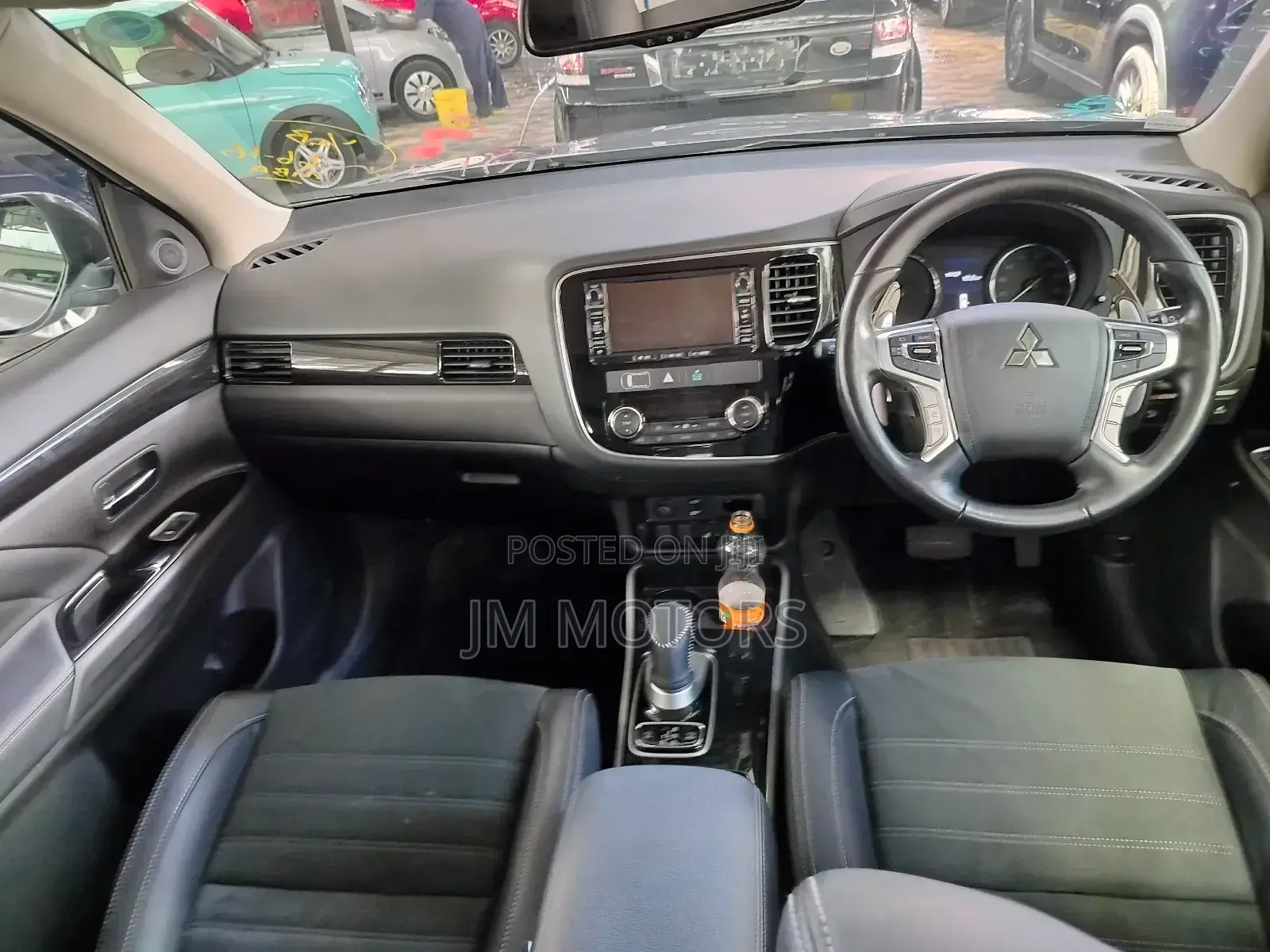 Mitsubishi Outlander 2017 Gray