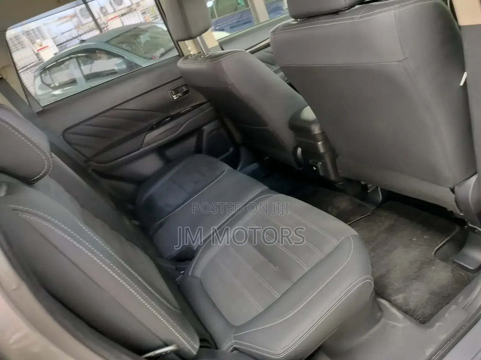 Mitsubishi Outlander 2017 Gray