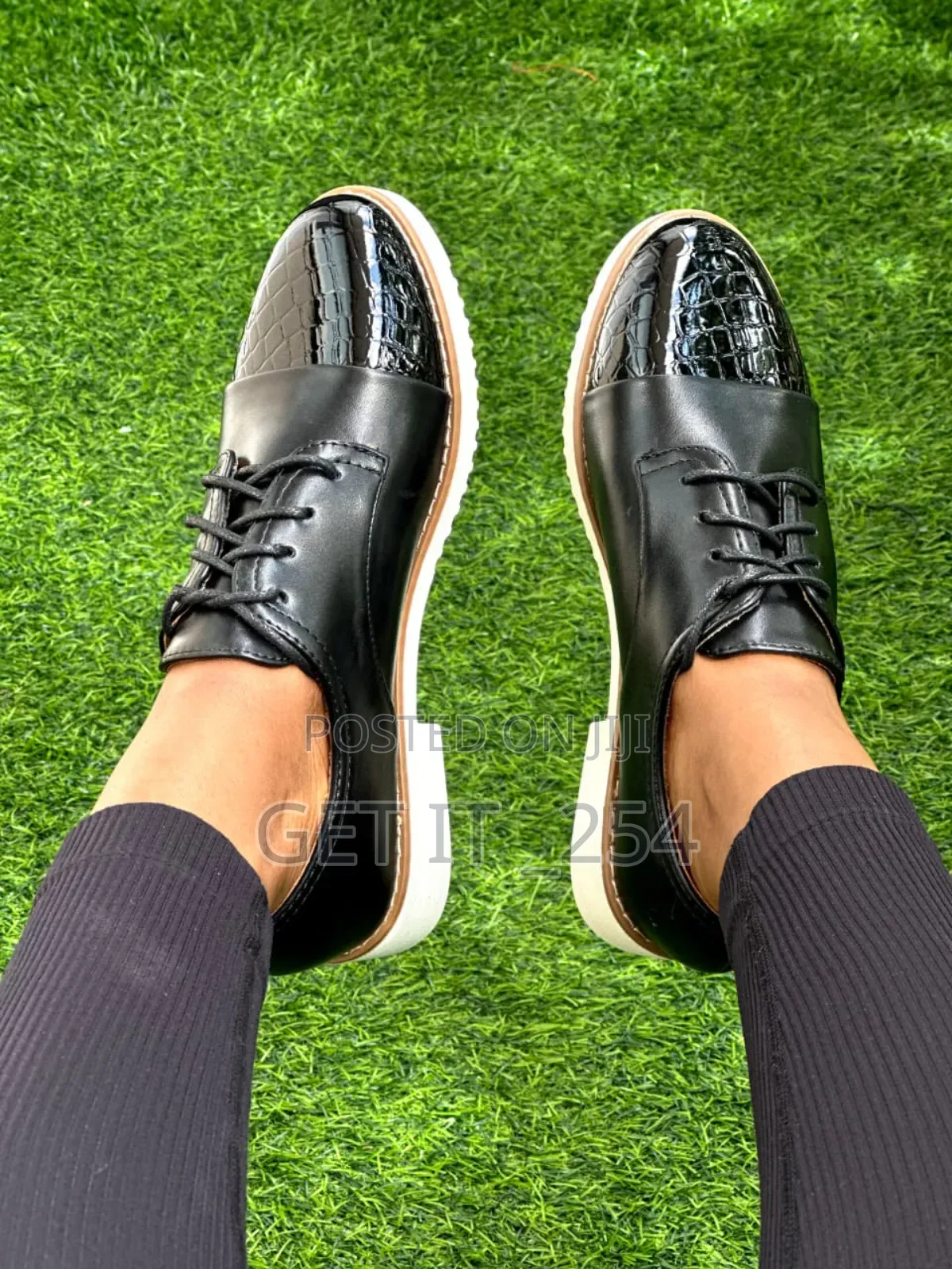 Oxford Brogues 
Sizes 37 _ 42