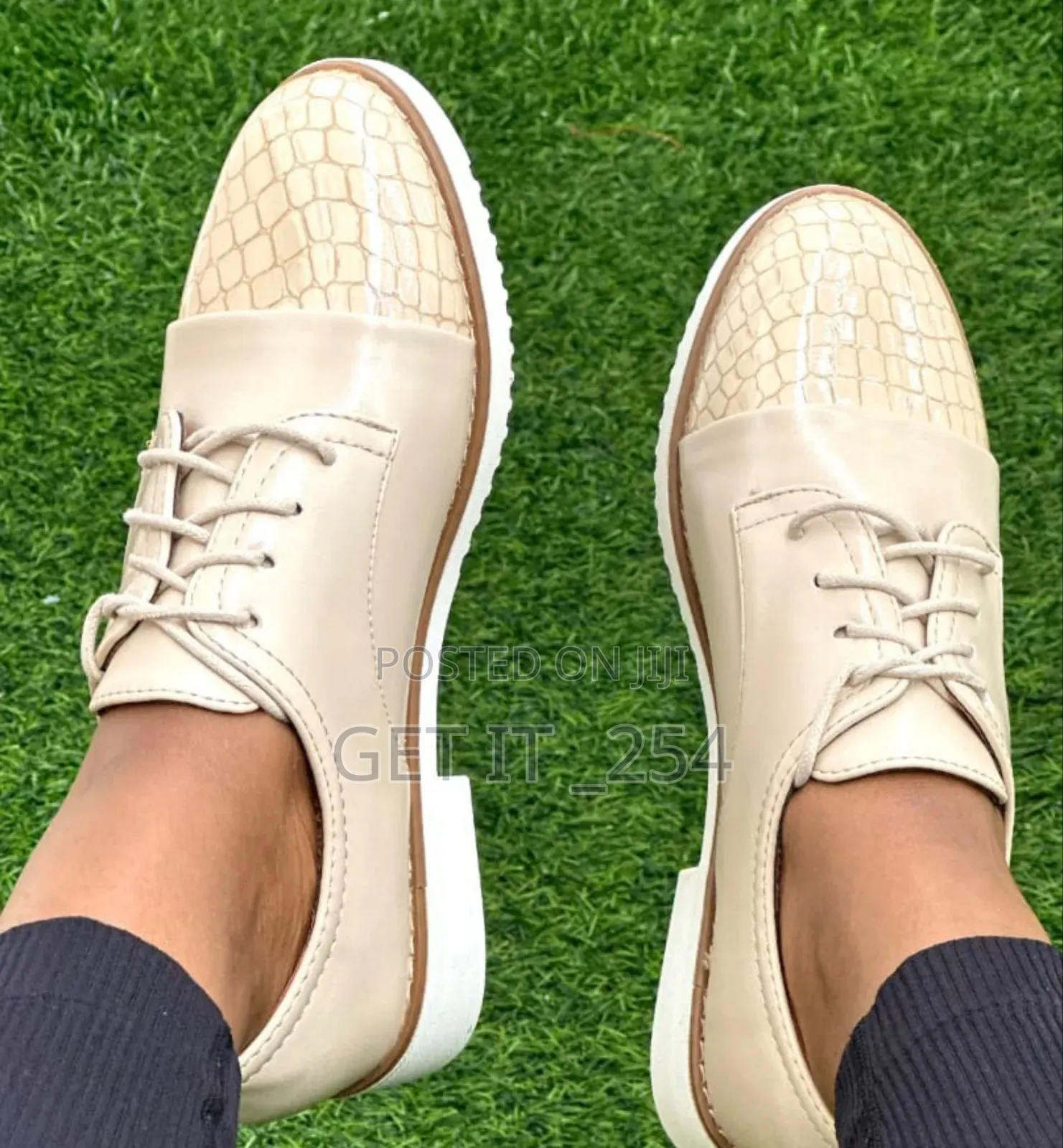 Oxford Brogues 
Sizes 37 _ 42