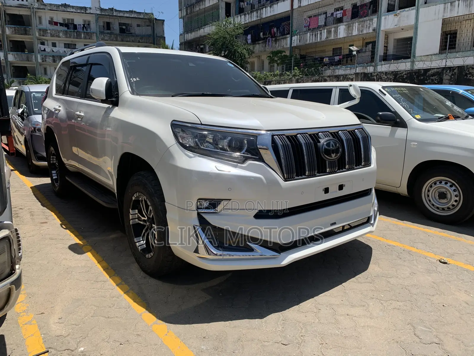Toyota Land Cruiser Prado 2.8 2018 Pearl