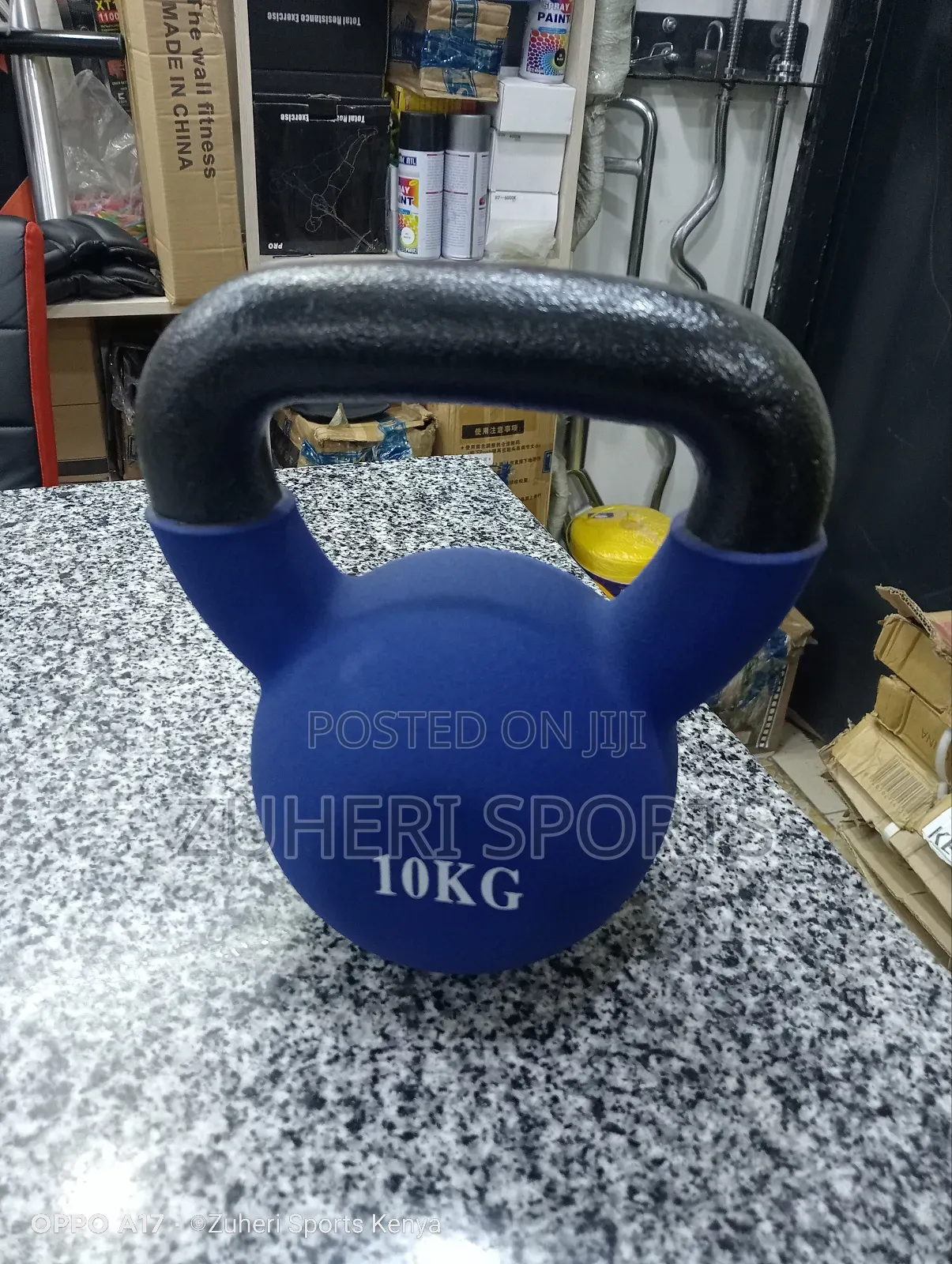 10kg Kettlebell, Heavy Duty Cast Iron, Vinyl Coated Surface