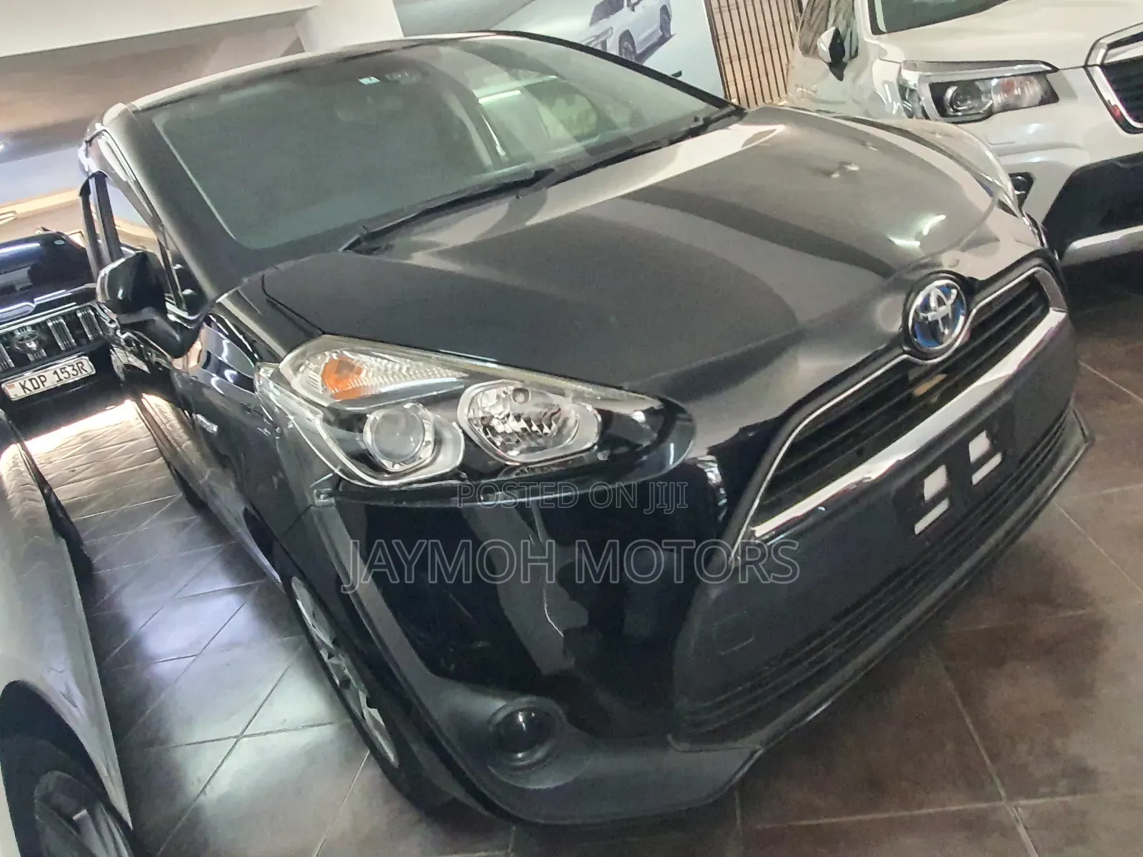 Toyota Sienta 2017 Black