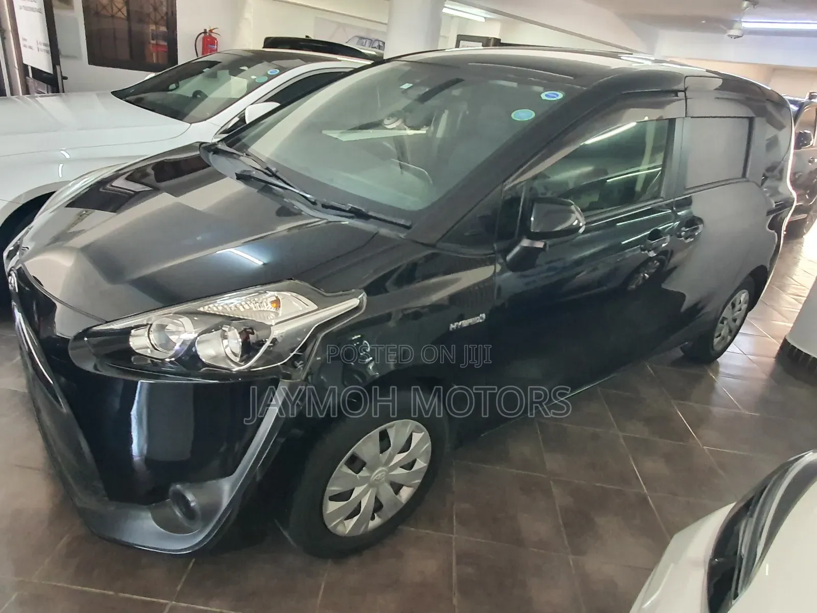 Toyota Sienta 2017 Black