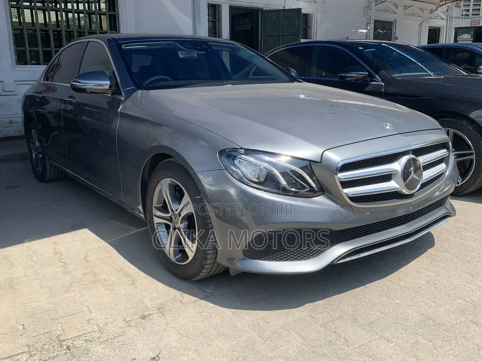 Mercedes-Benz E200 2018 Gray