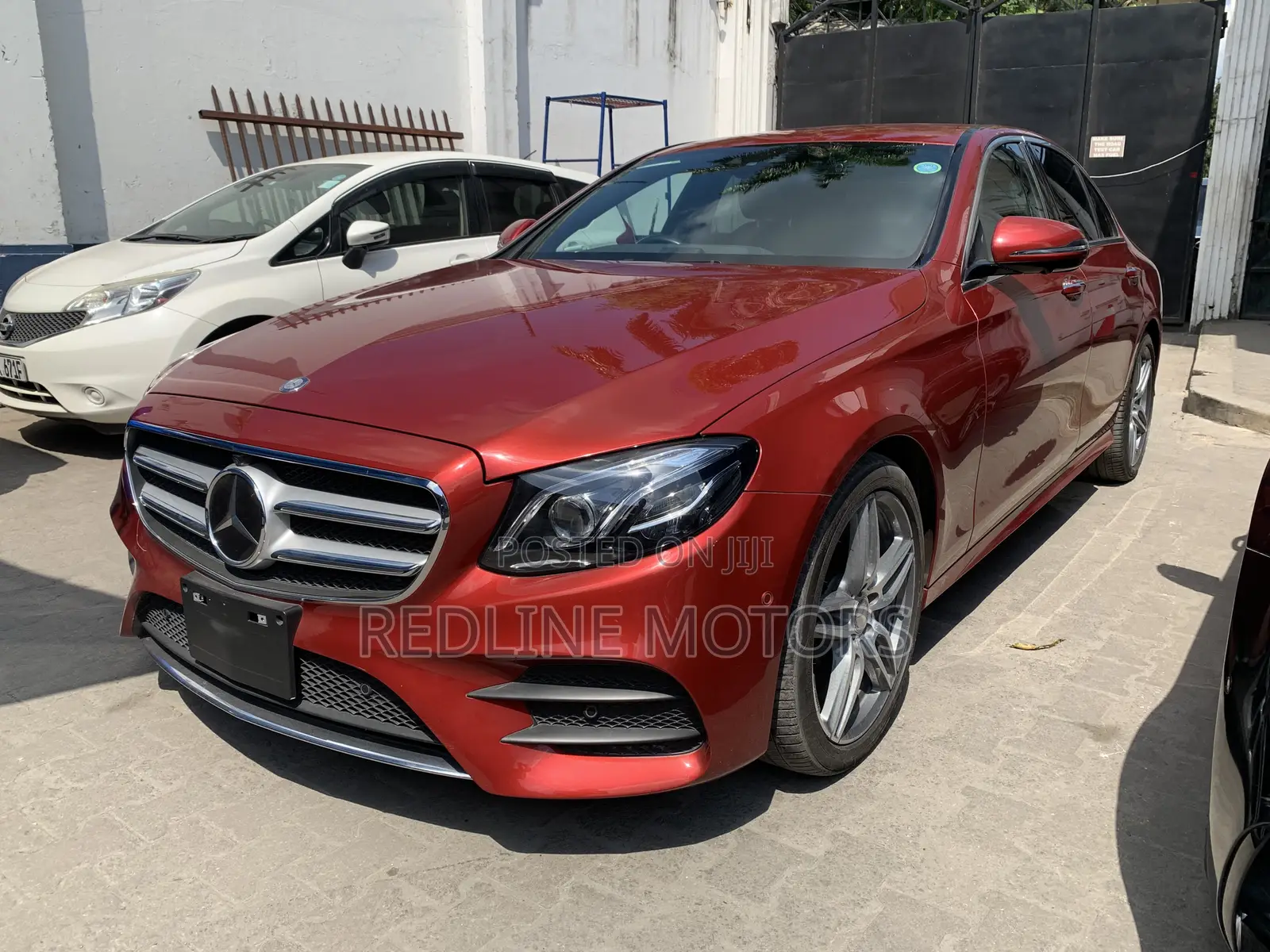 Mercedes-Benz E250 2017 Red
