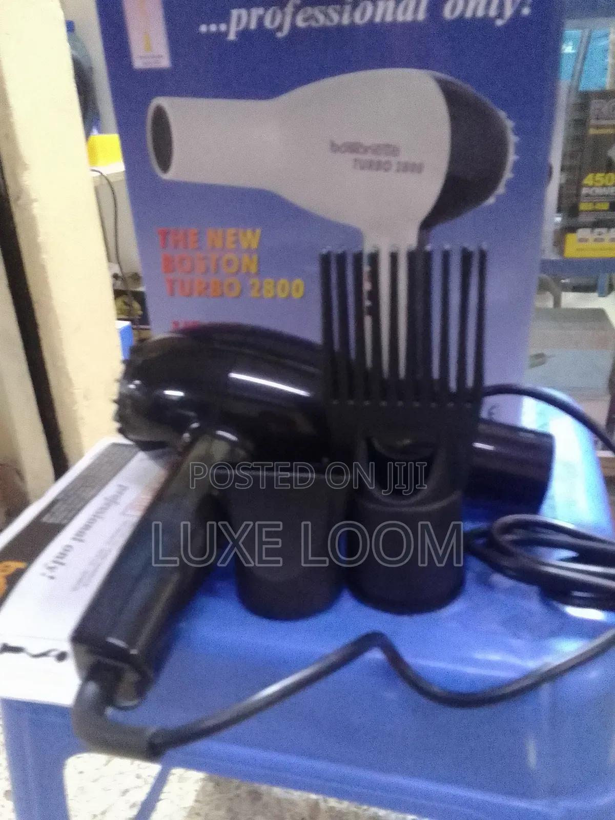 Boston Browdry/Hair Dryer