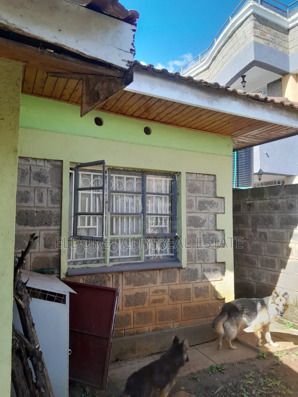 3bdrm Bungalow in Hazina Estate, Eldoret West for sale