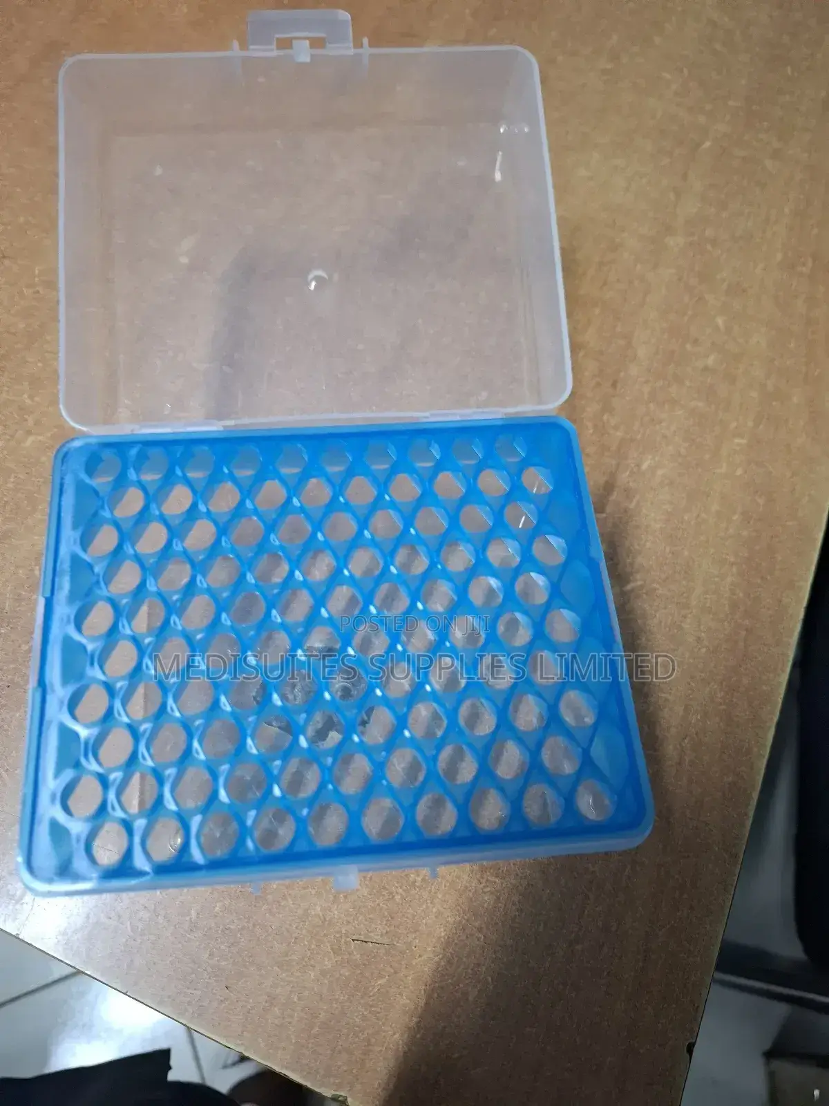 Pipette Tip Stand (Blue Tips)