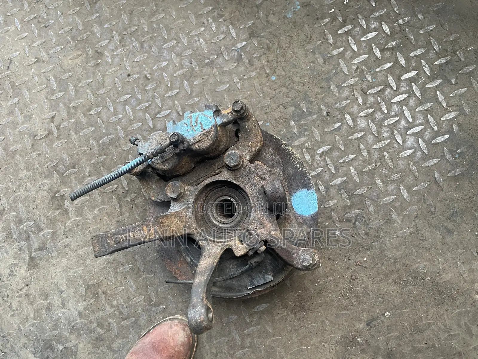 Xtrail T30/T31 Complete Hub