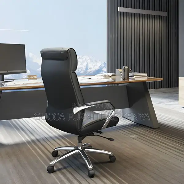 Office Chairs: Vinsetto High Back Executive Office Chair