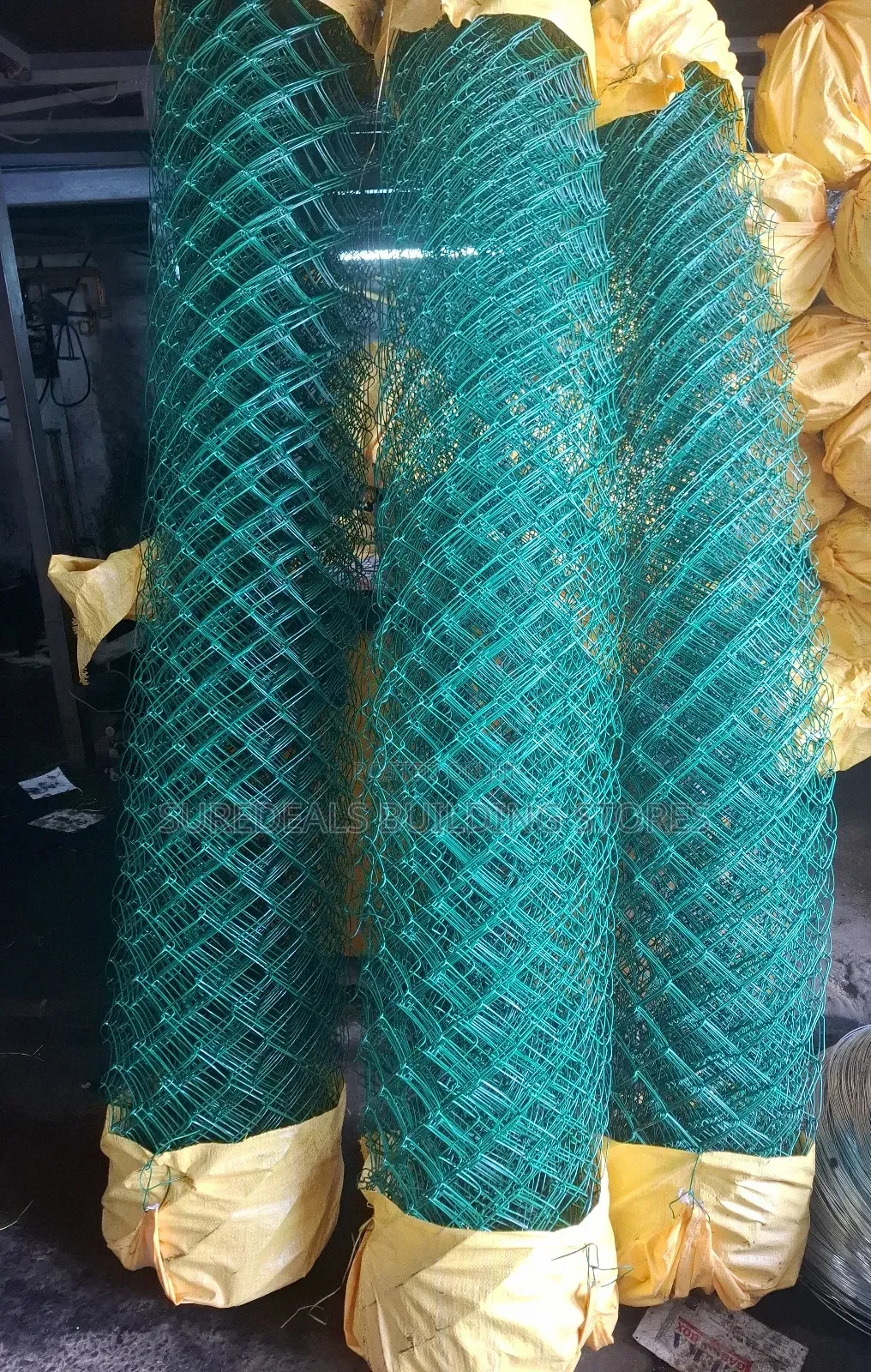 Plastic Coated Chainlink Fencing;14G.