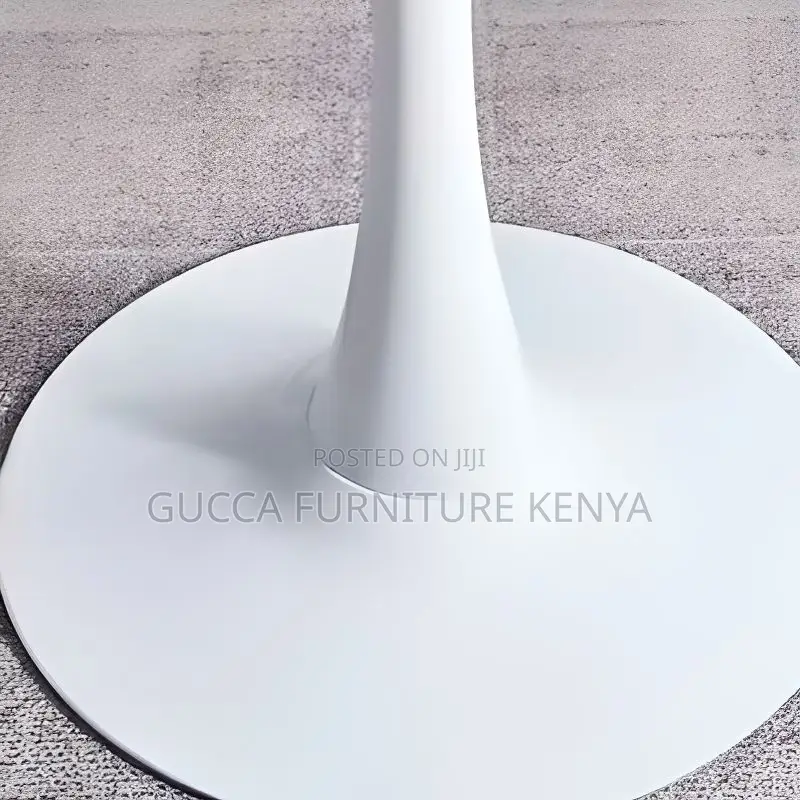 Dining Tables:Trendy White Rounded Modern Dining Table