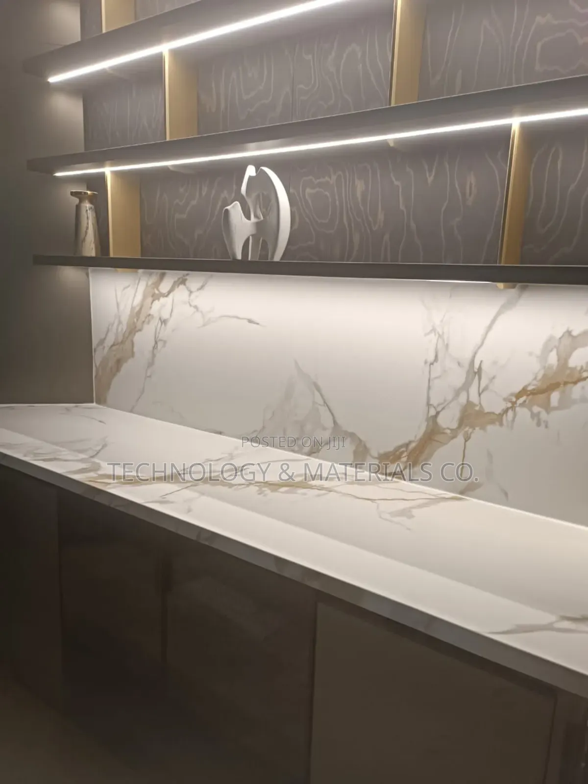 Sahara Gold Island Kitchentop