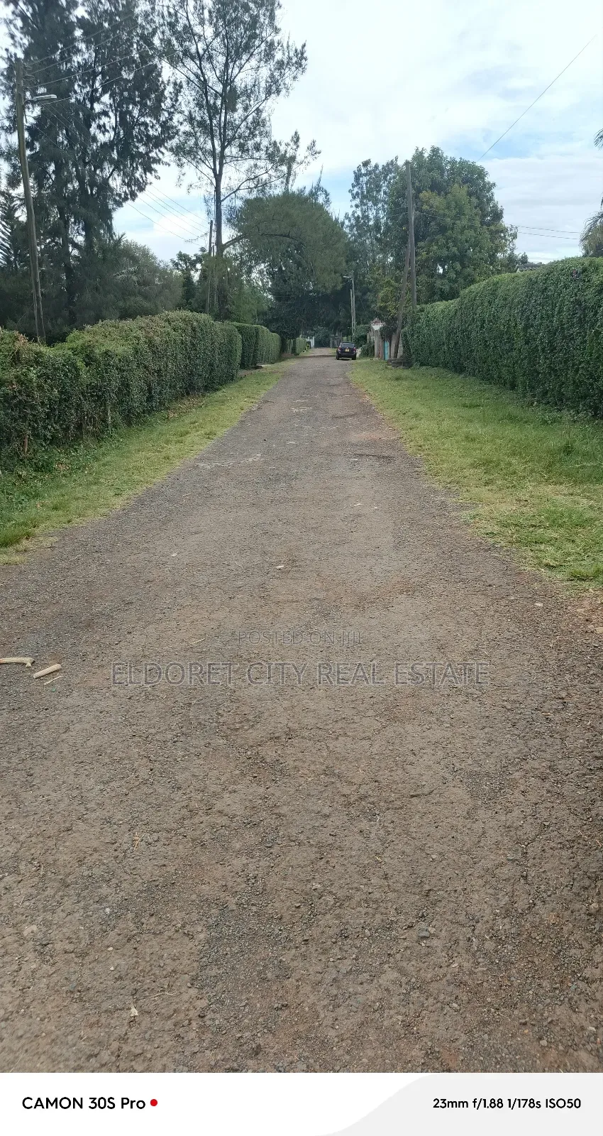 1/2 Acre Riva Flora Elgon View With Title.