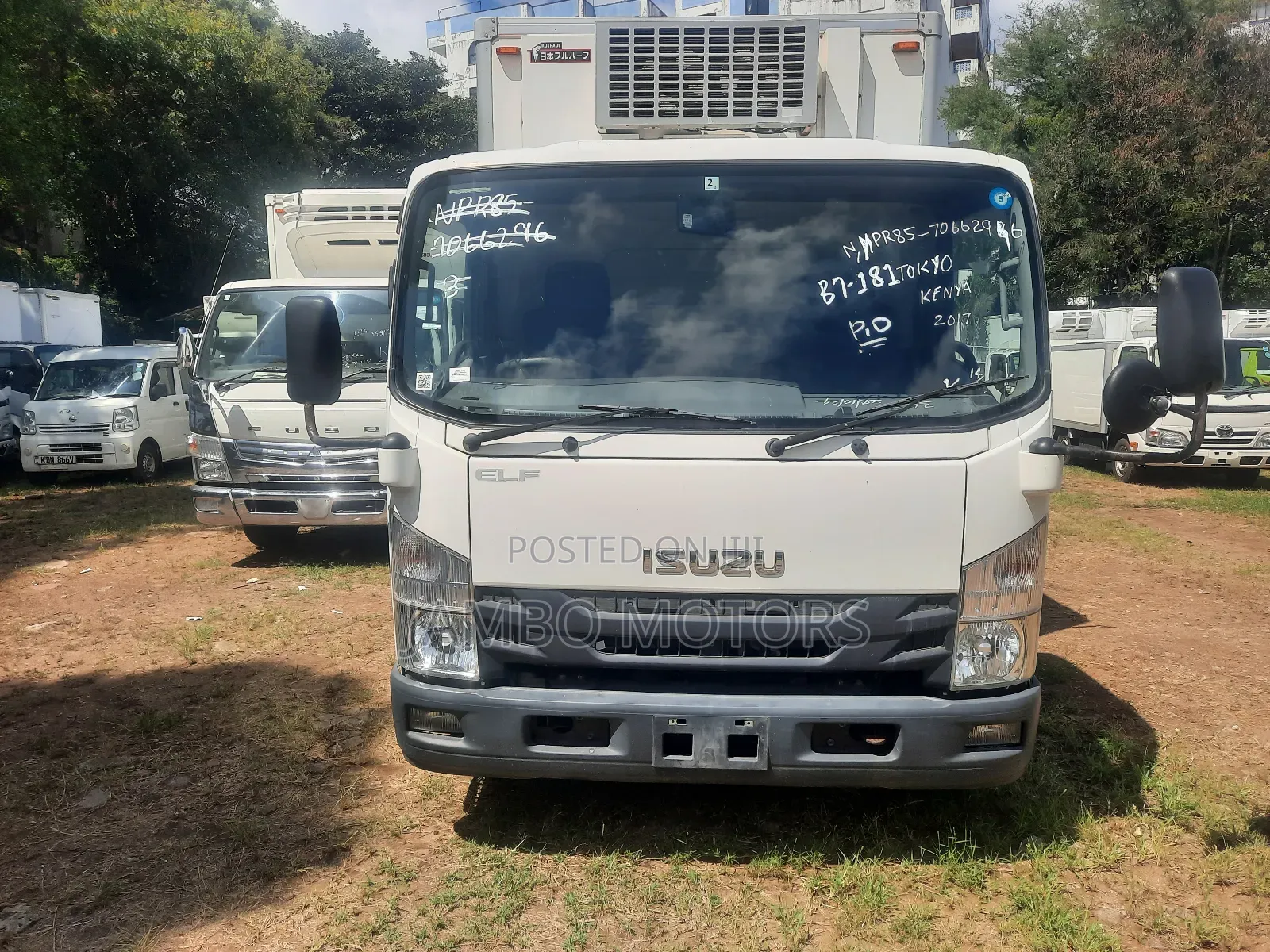 Isuzu ELF, Freezer Body