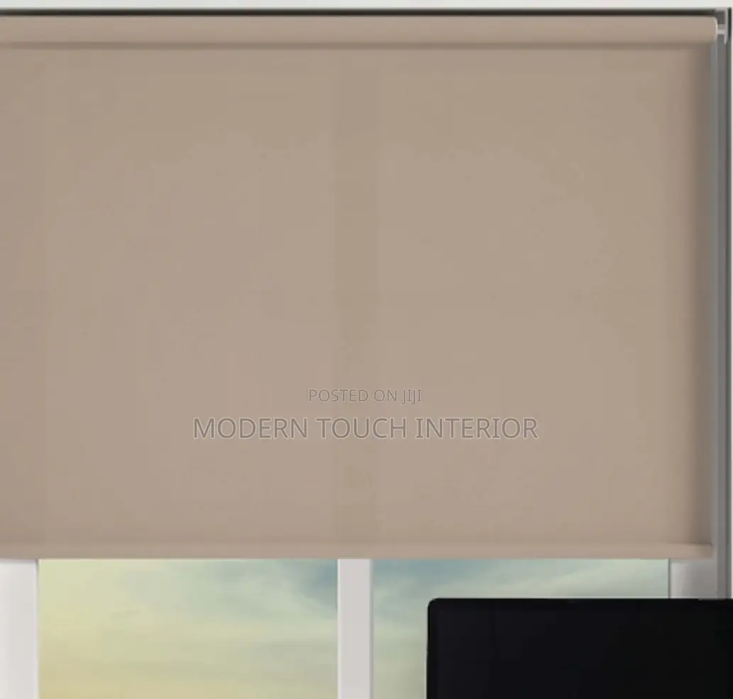 Beige Sunscreen Blinds for Privacy