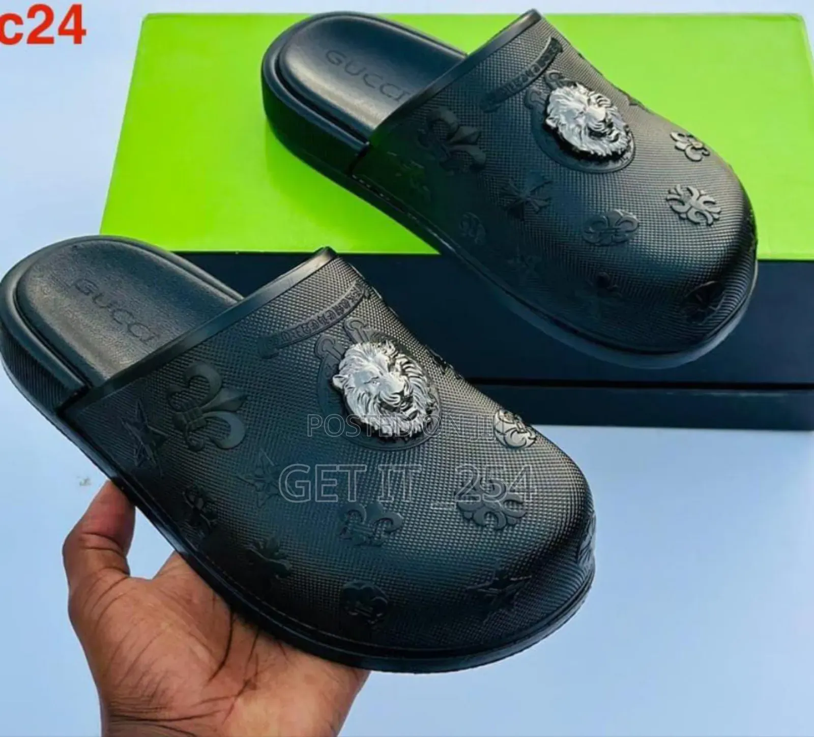 Clogs Size 40-45 Who