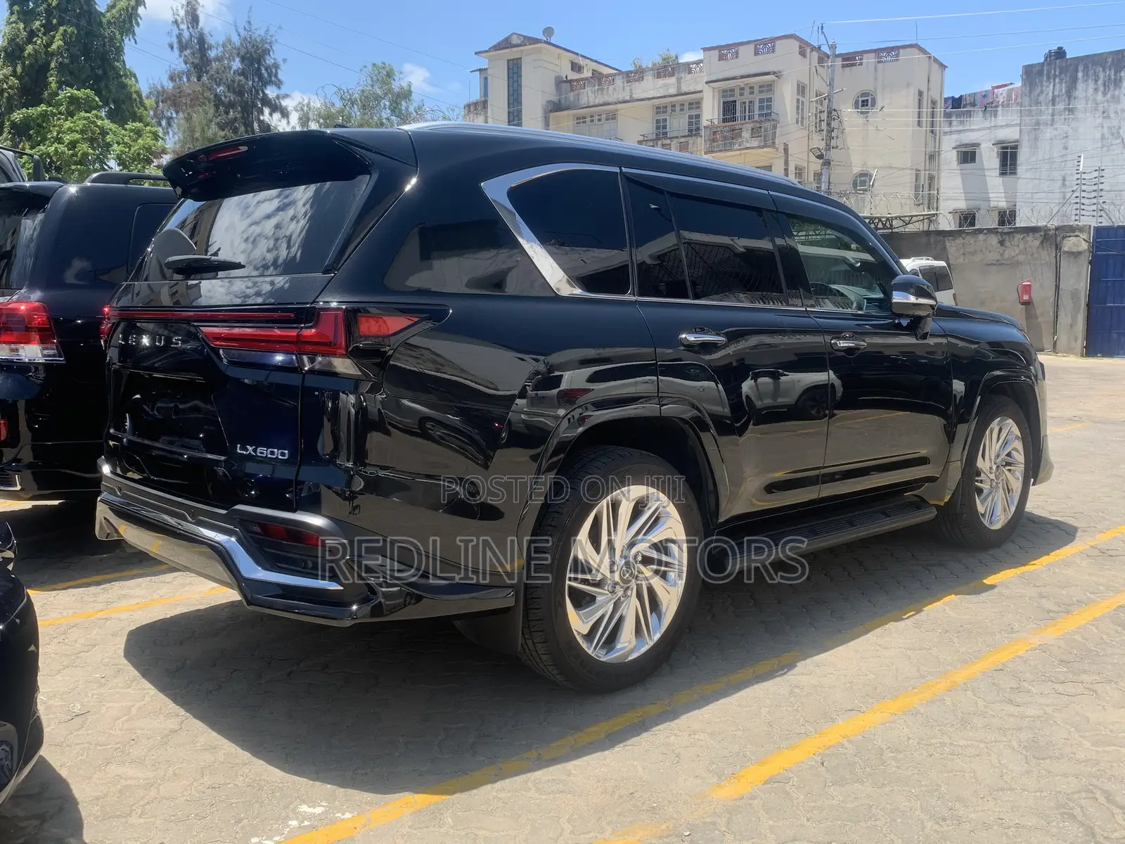Lexus LX 2022 Matt Black