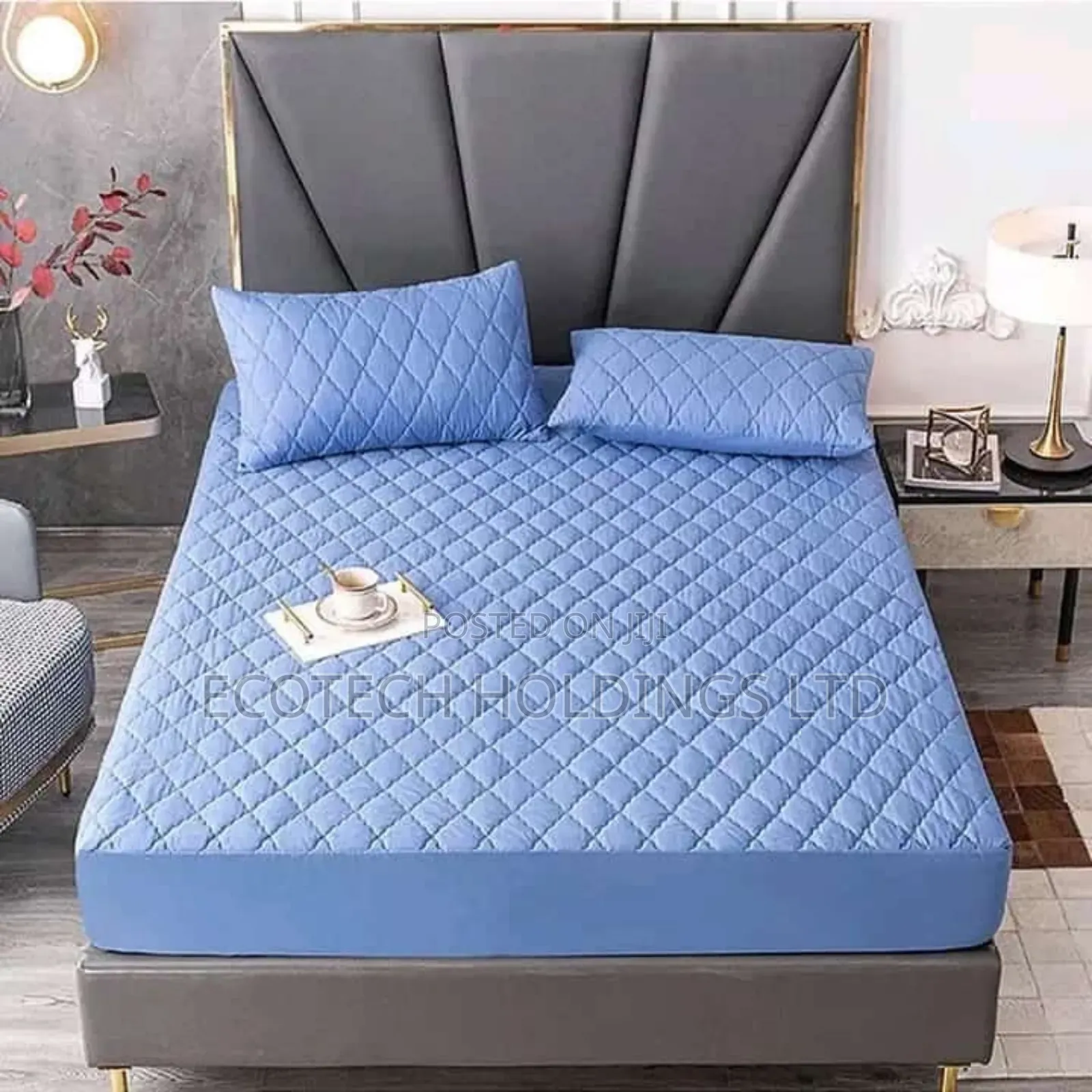 Blue 4 by 6 Matress Protector Gw8j